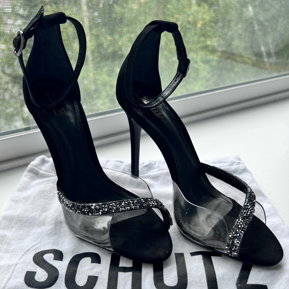 ⭐️SCHUTZ Black and Silver Embellished Heels